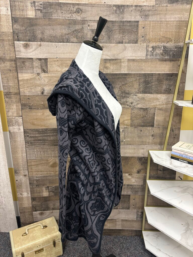 Athleta Grey and Black Patterned Long Cardigan