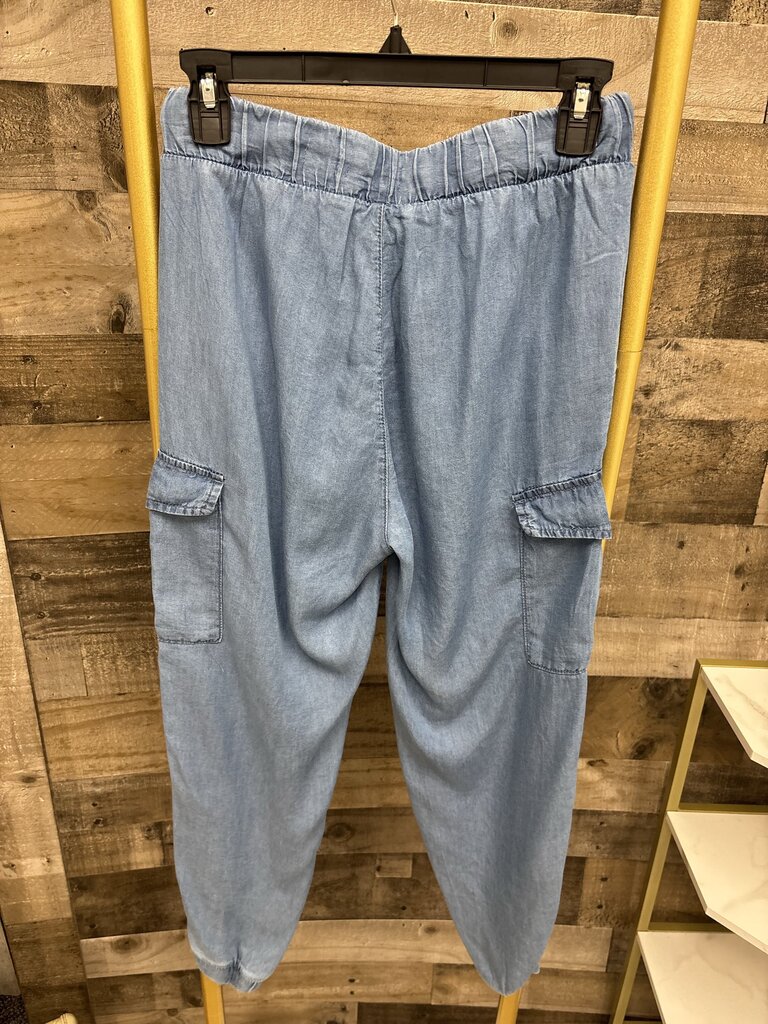 Serra Chambray Denim Cargo Jogger