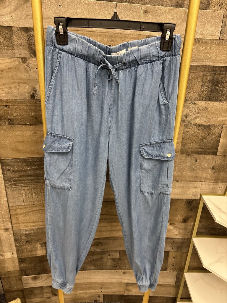 Serra Chambray Denim Cargo Jogger