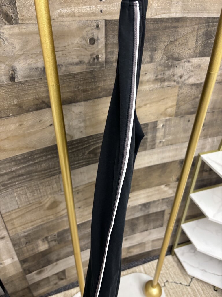 Champion Capri Athletic Pants