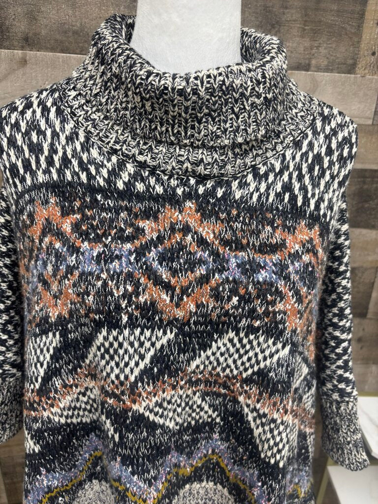 Anthro Pilcro Black & White Cowel Neck Ponch