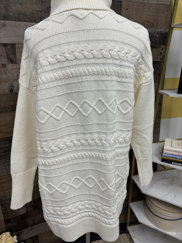 Chico's Ivory Cable Knit Turtleneck w/Fringe Tunic