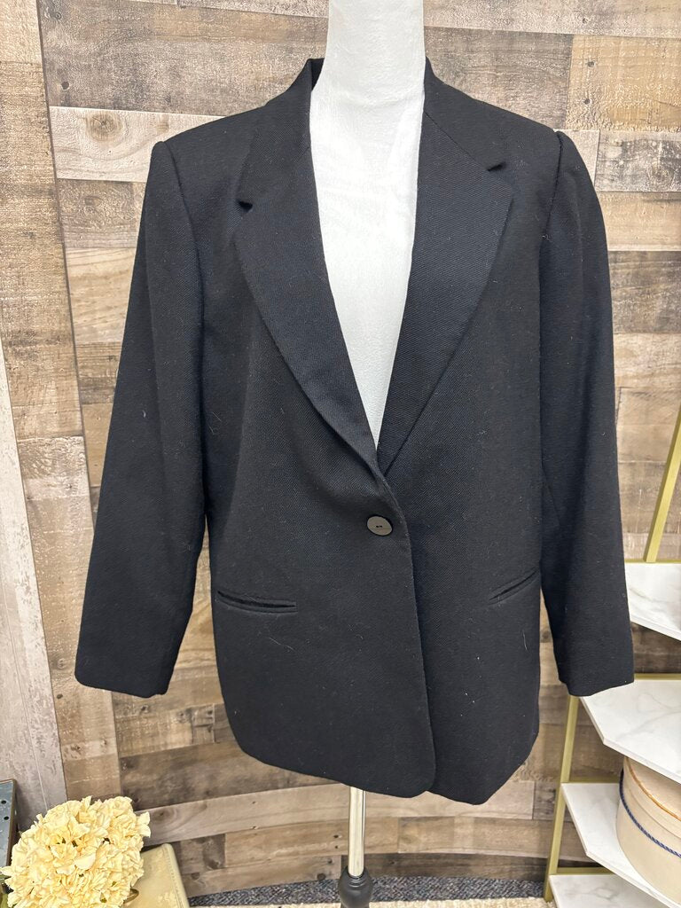 Sag Harbor Wool Black Blazer