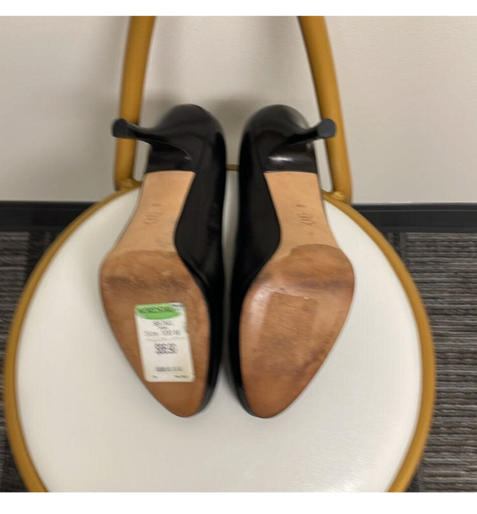 Via Spiga Black Leather Pump