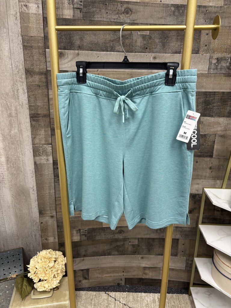 NWT 32 Degrees Mint Green Shorts