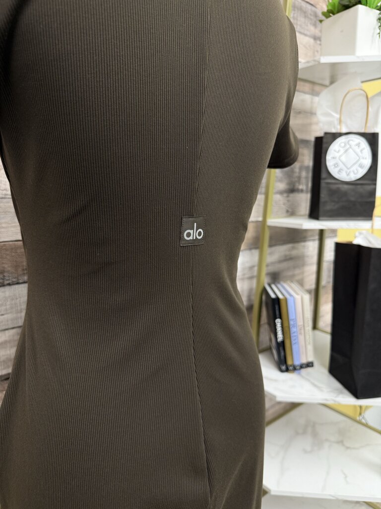 Alo Brown Ribbed Short Sleeve
