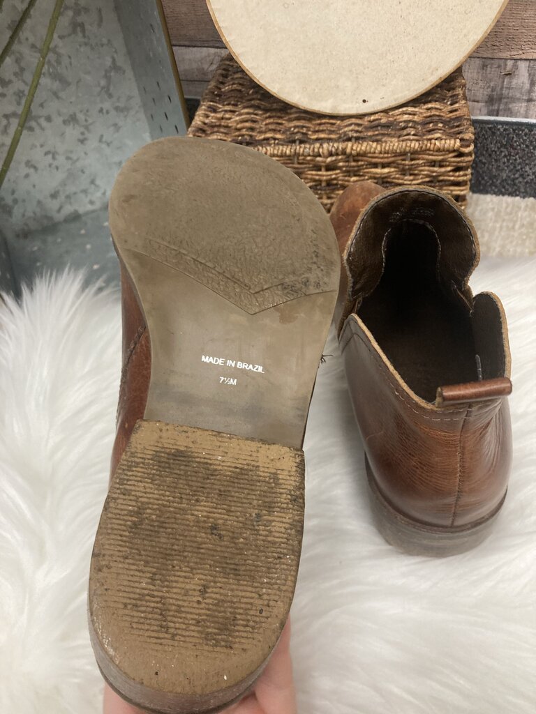 Matisse Cognac Brown Distressed Booties