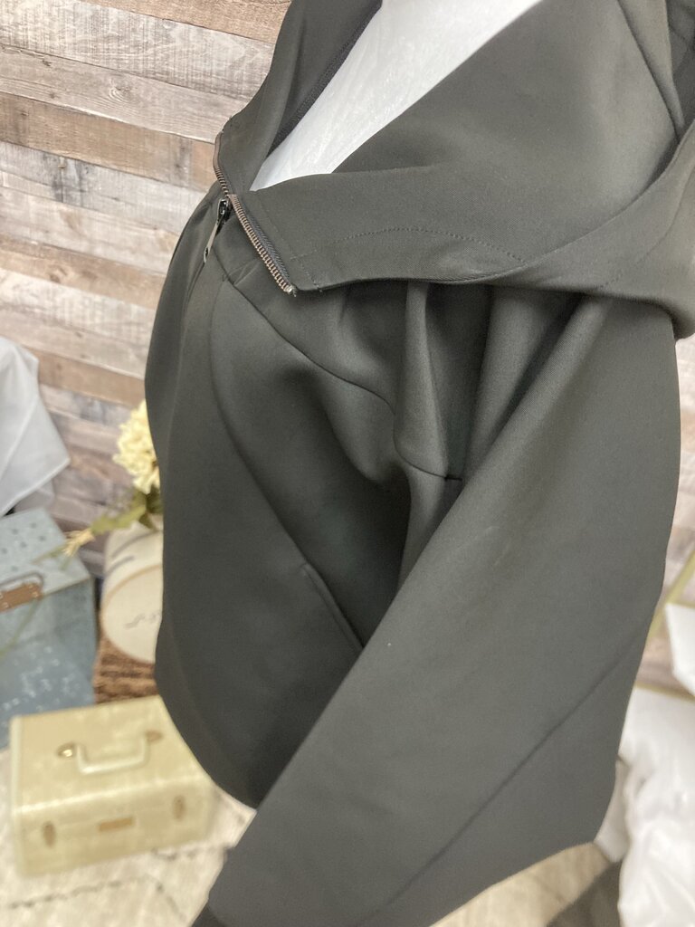 Leem Black Oversized Sleeve Hoodie