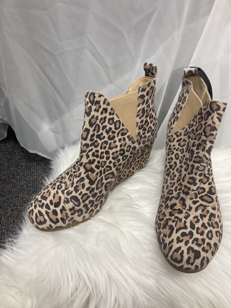 TOMS Leopard Print Wedge Bootie