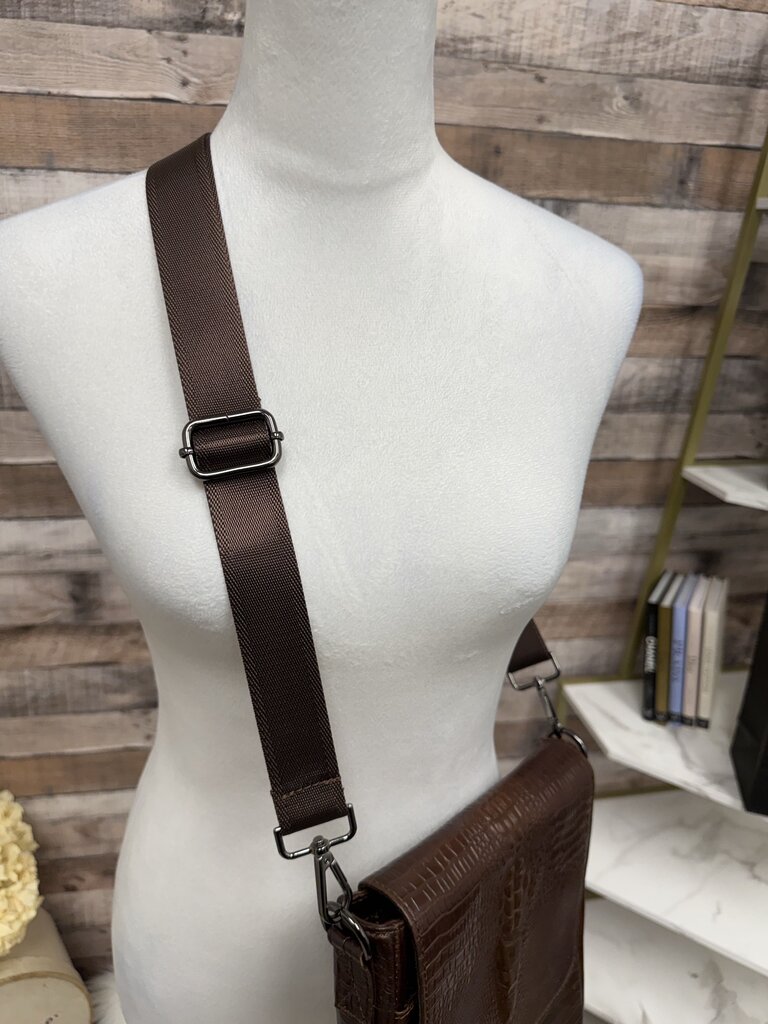 Crocodile Embossed Leather Crossbody Messenger Bag