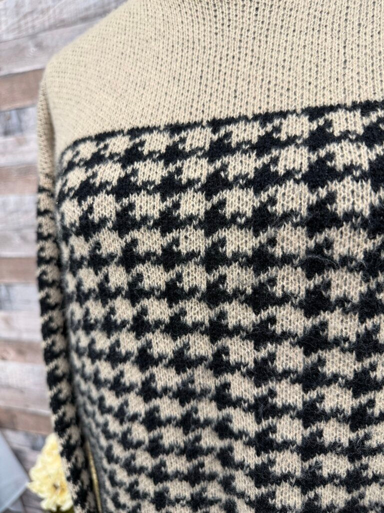 I.N. Studio Petite Houndstooth Mockneck Sweater