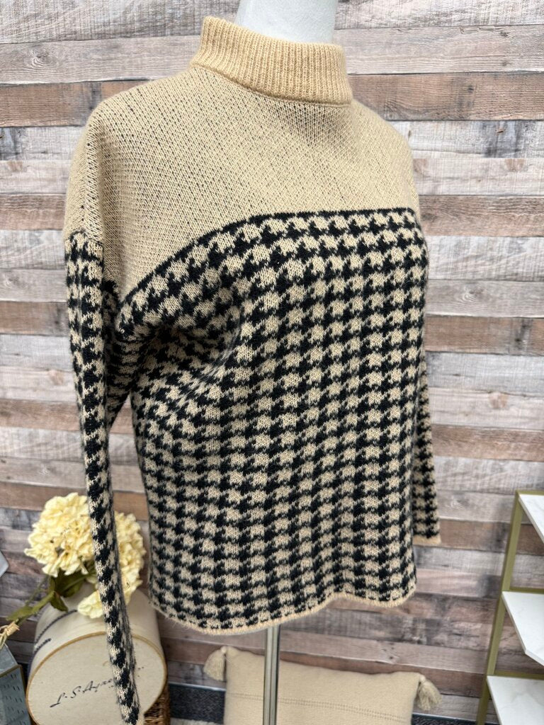 I.N. Studio Petite Houndstooth Mockneck Sweater
