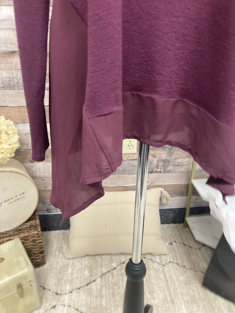 Simply Vera Purple Jewel Neck Neck