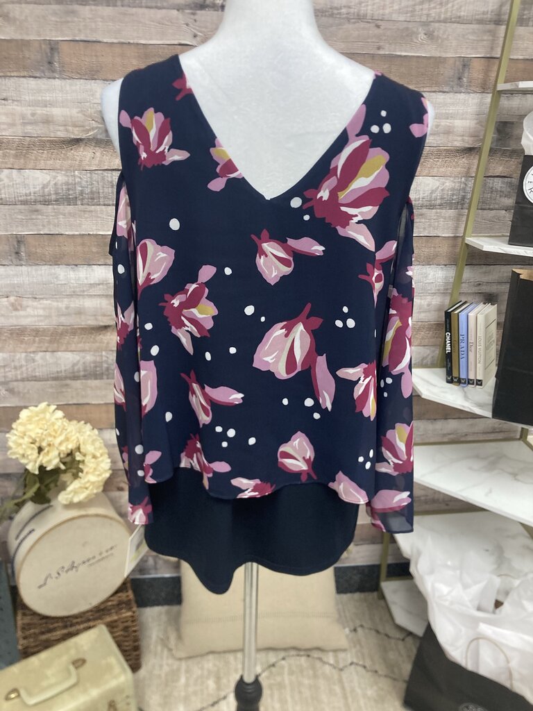 NWT Ellen Tracy Navy & Pink Peekaboo Shoulder