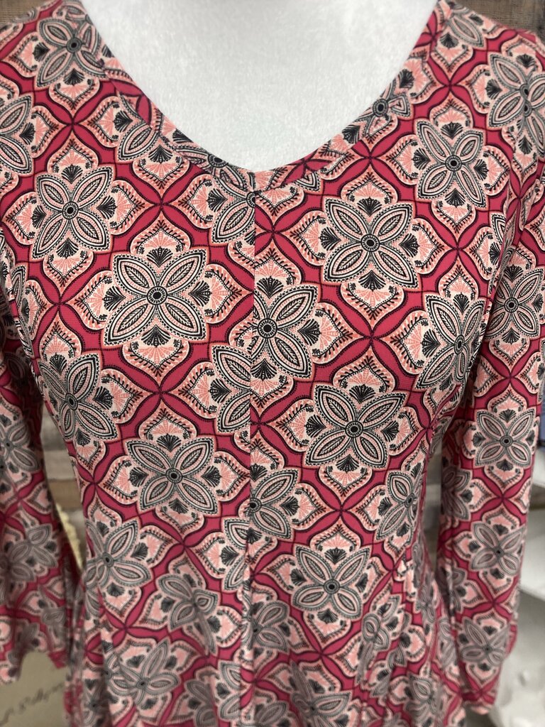 Roz & Ali Bright & Pale Pink Geo Print