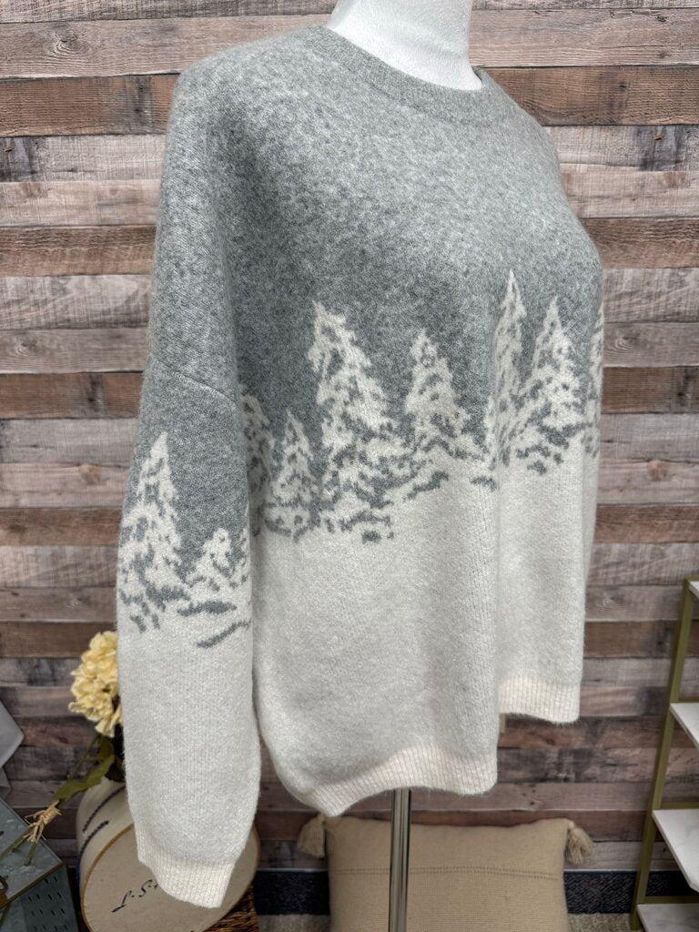 NWT Loft Winter Tree Crewneck Sweater