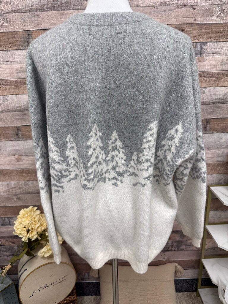 NWT Loft Winter Tree Crewneck Sweater