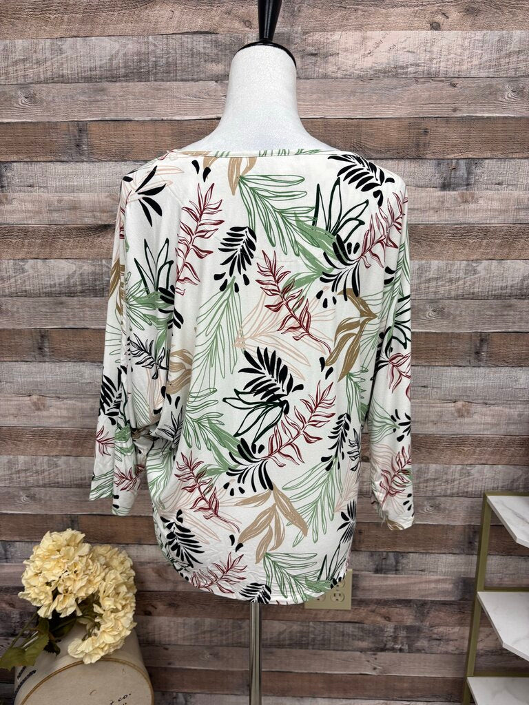 Chico's Tropical Leaf Print Quarter Sleeve Top