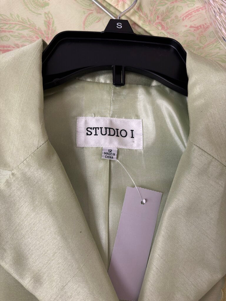 Studio I Green Embroidered Floral Silk Blazer