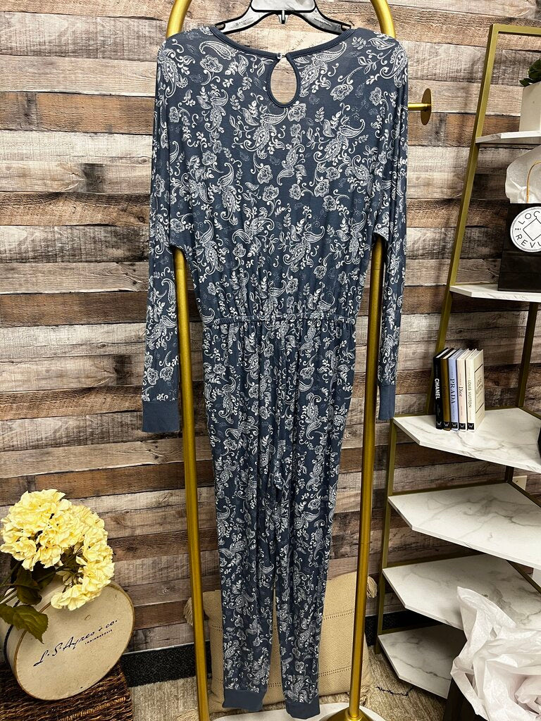 NWT Lacey Chabert Blue & White Paisley Print Long Sleeve Jumpsuit