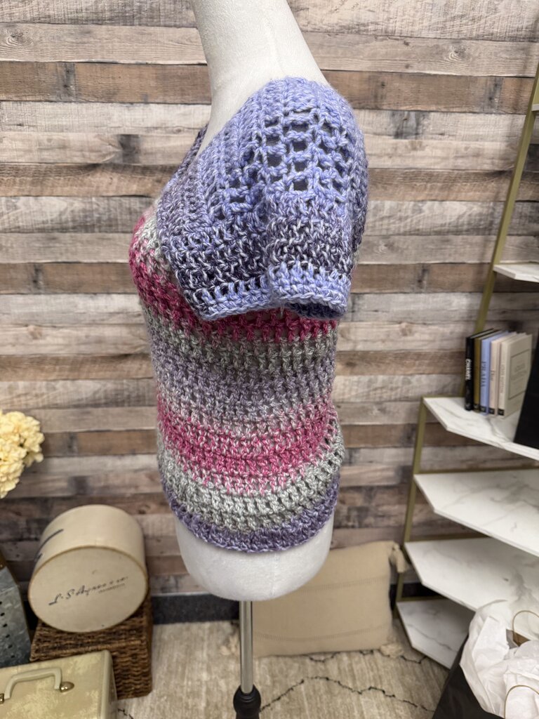 Body by Anca Purple & Pink Short Sleeve Sweater
