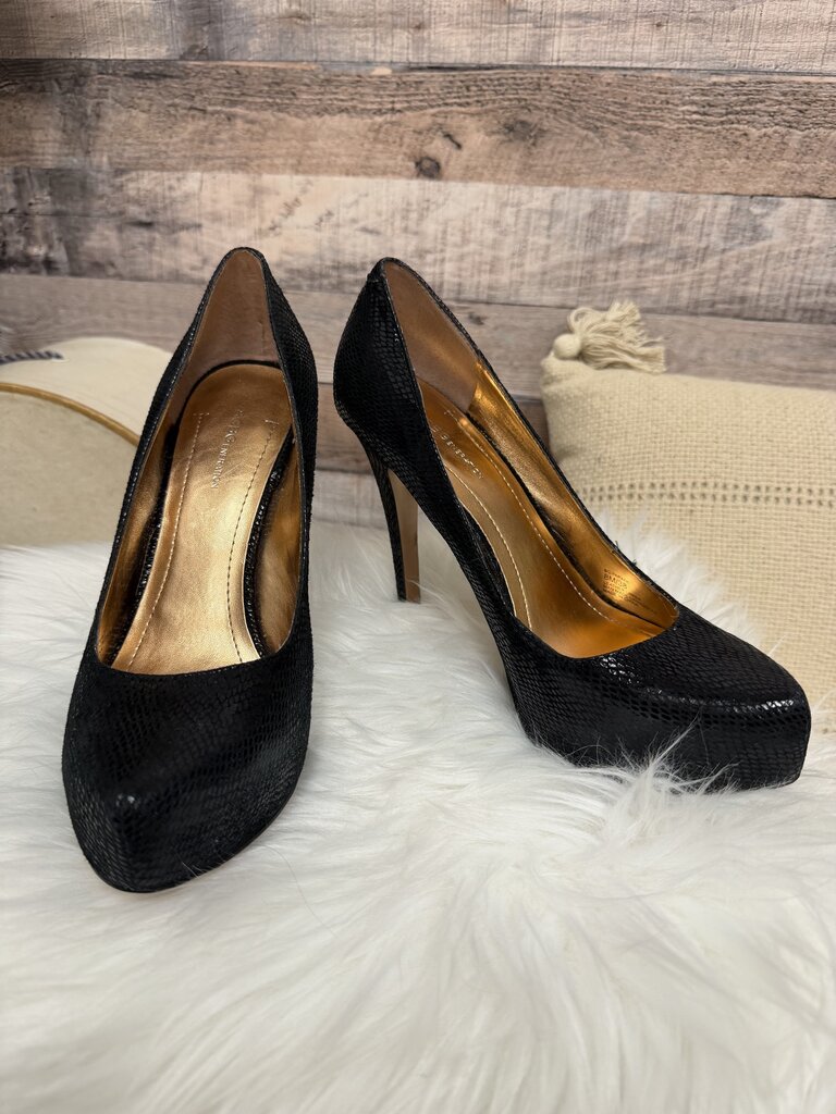 BCBGeneration Black Snakeskin Platform Pumps