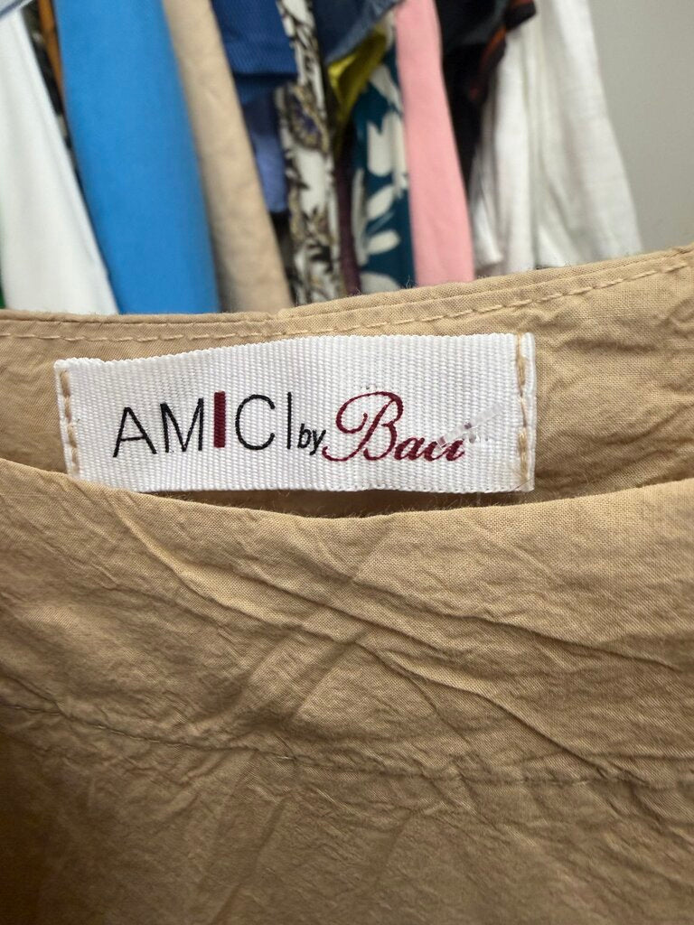 AMICI by Baci Tan Crinkle Tunic