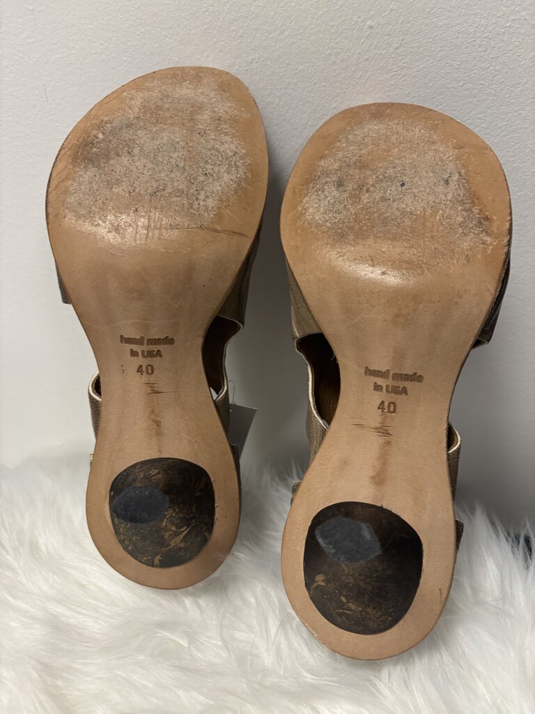Cydwoq Vintage Tan Swirl Sandal