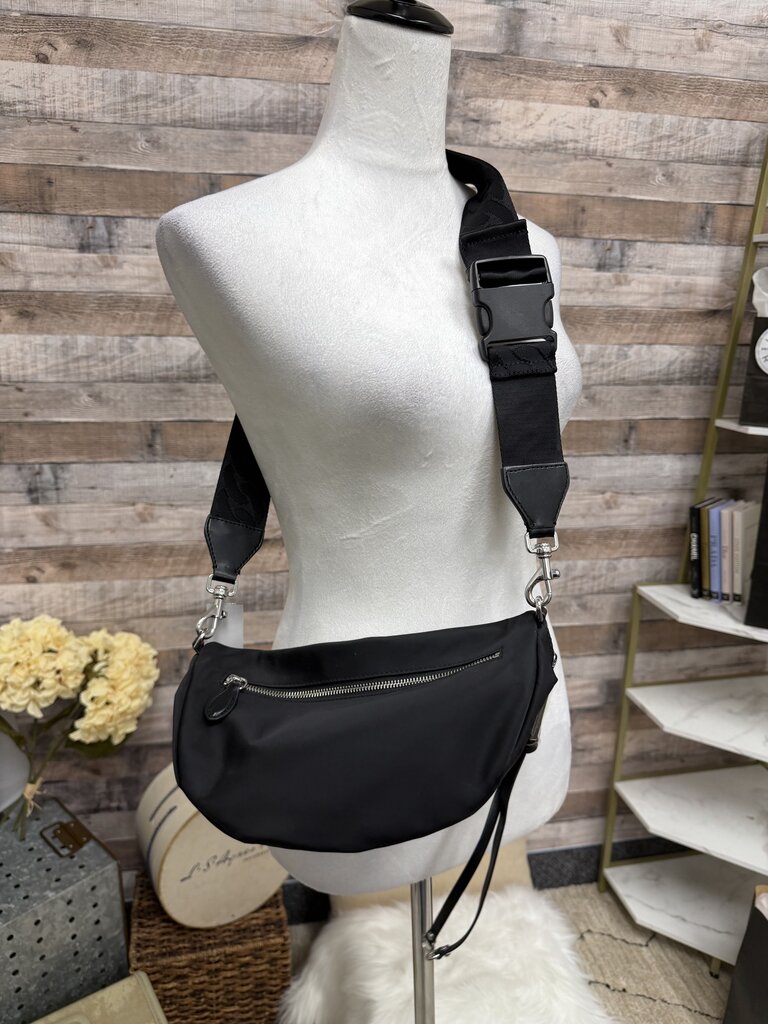 NWT Rebecca Minkoff Black City Nylon Belt Bag