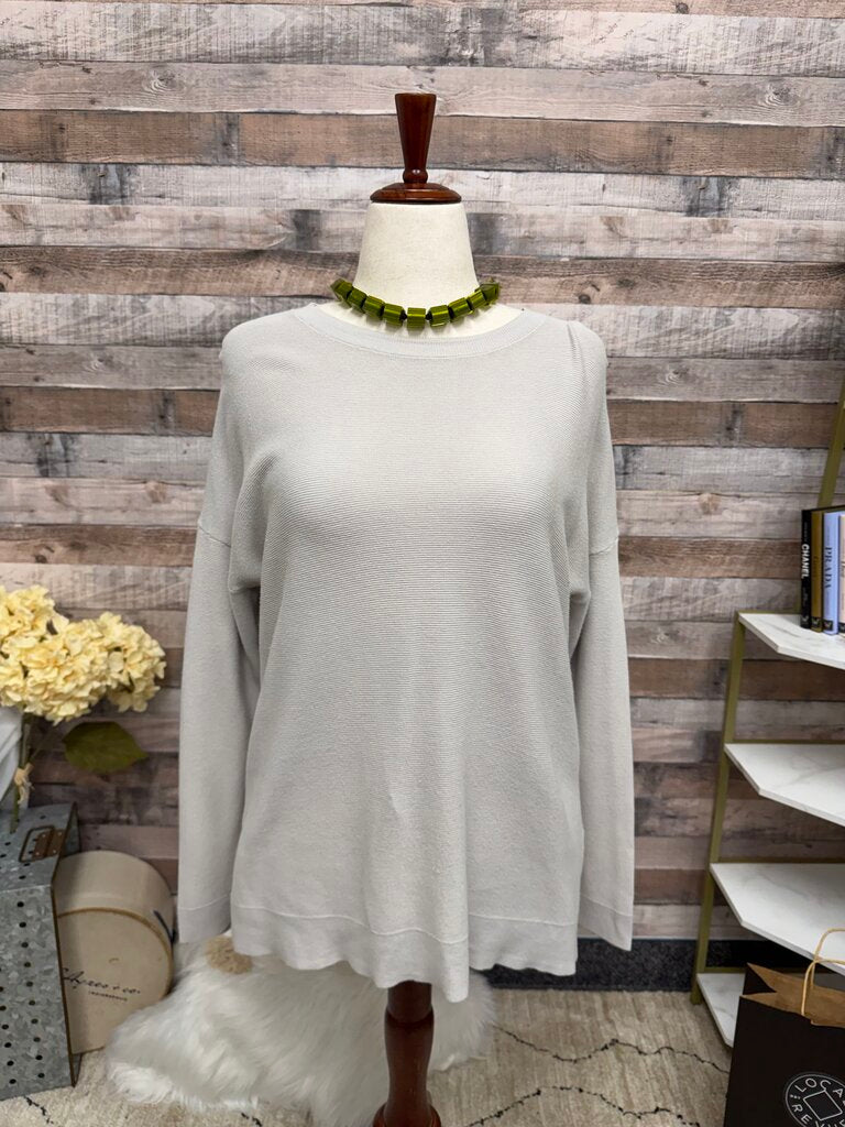 Kokun Light Grey Knit Crewneck Pullover