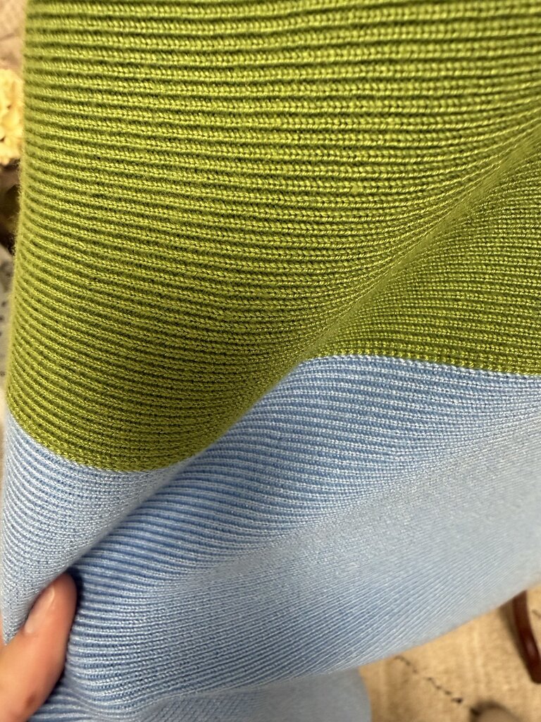 Compania Fantastica Blue & Green Colorblock Long-Sleeve Ribbed Knit Sweater