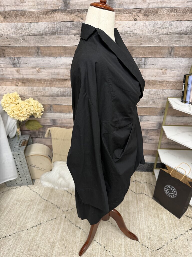Moyuru Black Wrap-Style Front Button Closure Jacket