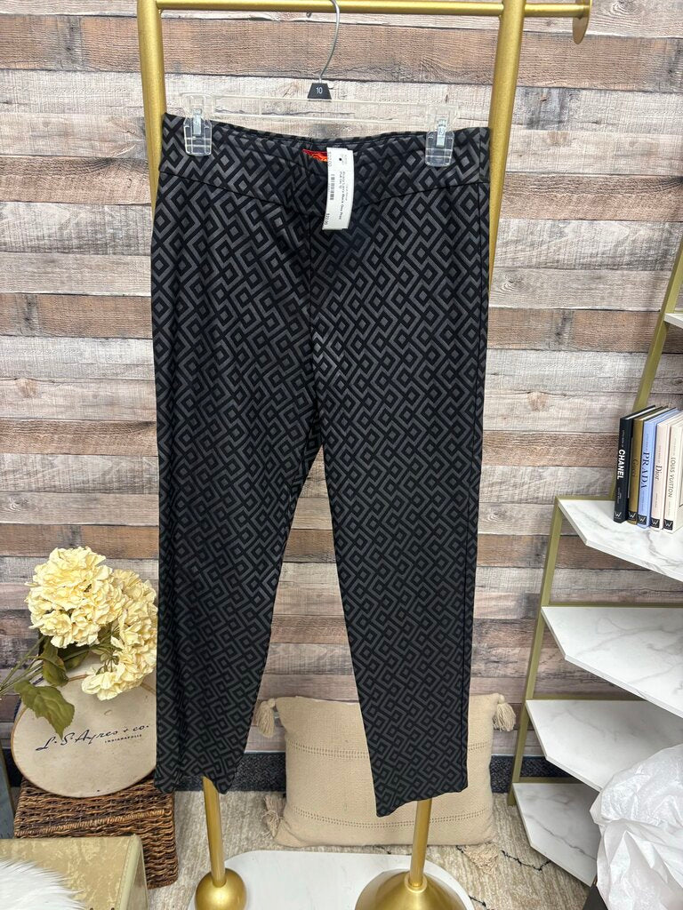 Krazy Larry Black Geo Print Pull On