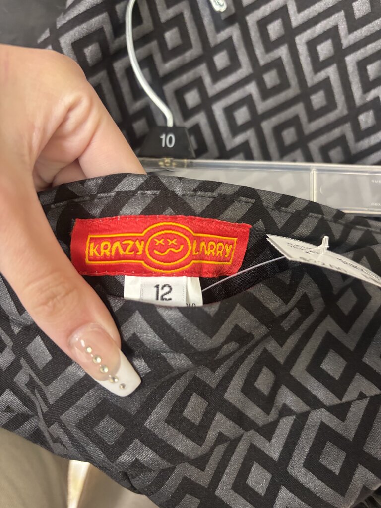 Krazy Larry Black Geo Print Pull On