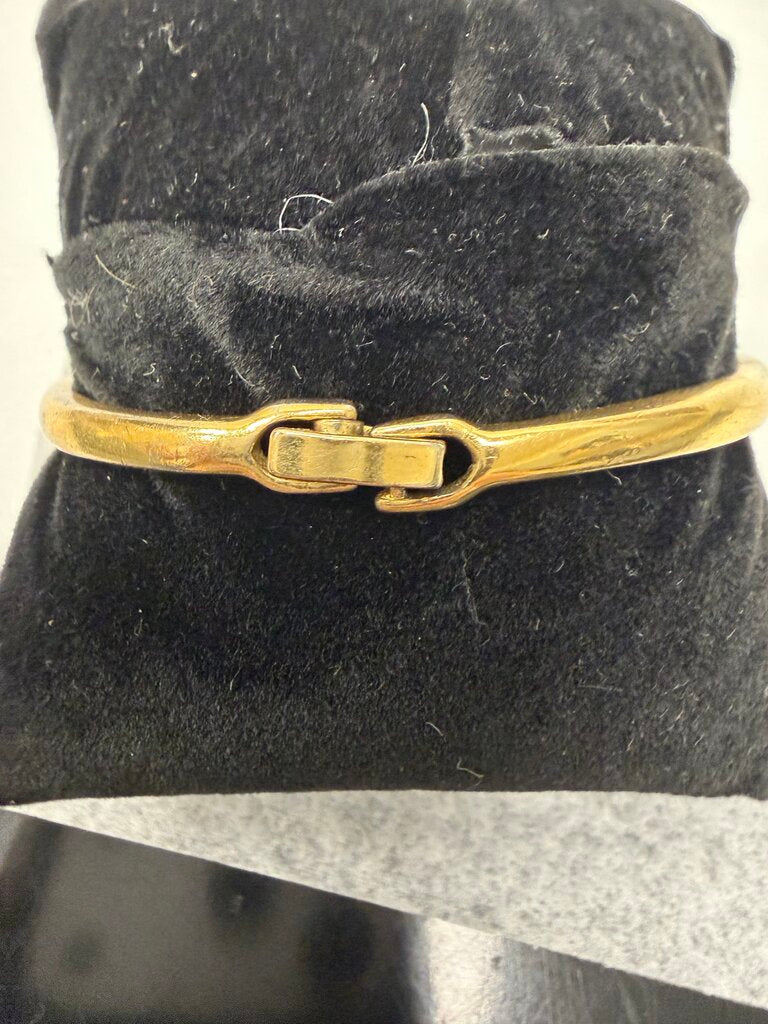 Gold & Rhinestone Clasp Bracelet