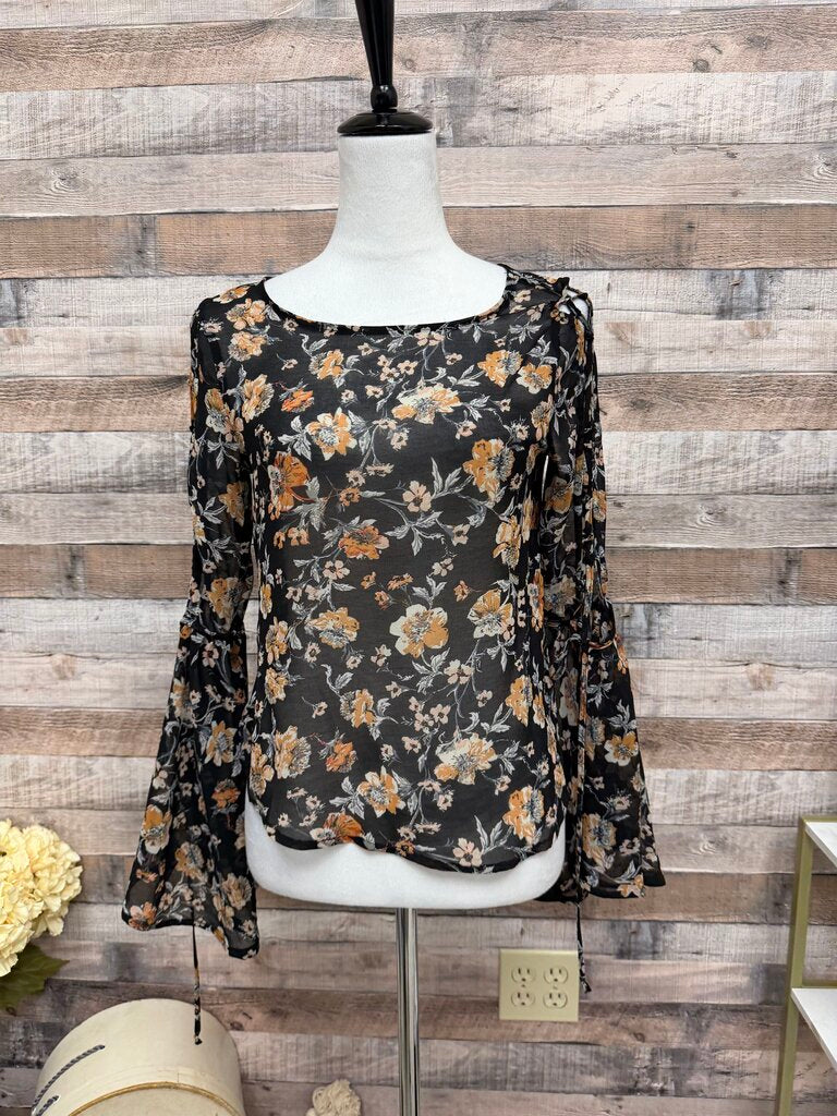 Lily White Black w/Brown Floral Pattern