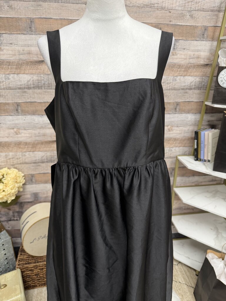 Tuckernuck Black Taffeta XXL