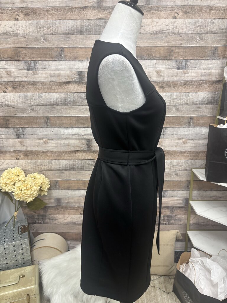 Tommy Hilfiger Sleeveless Sheath