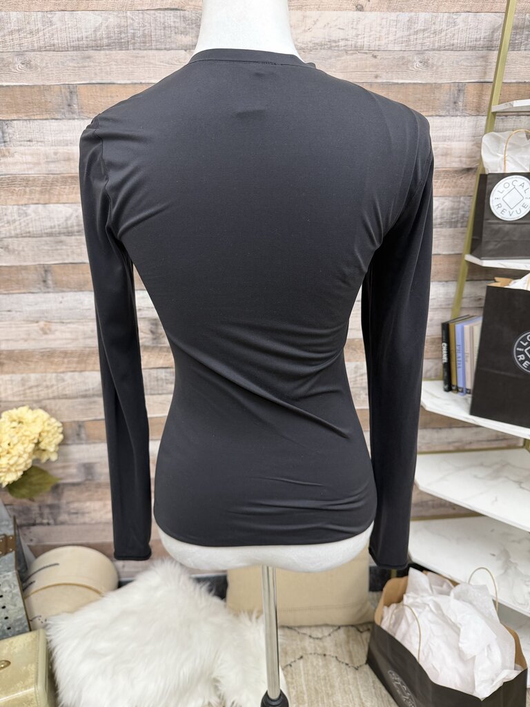 Lululemon Black Long sleeve Tee