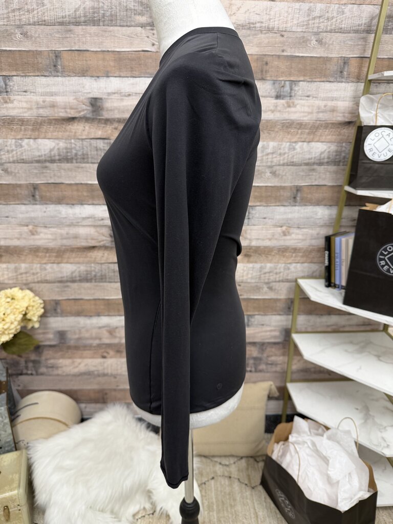 Lululemon Black Long sleeve Tee