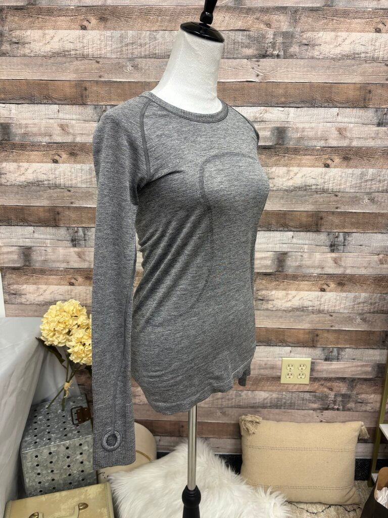 Lululemon Heathered Grey Long Sleeve Crew