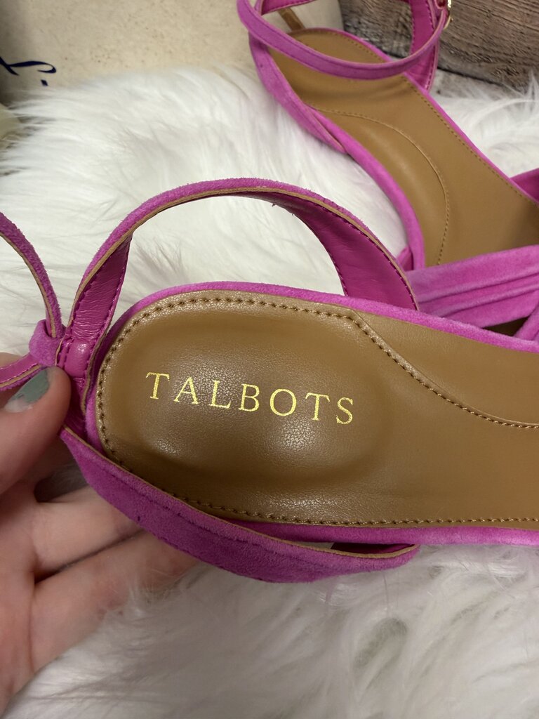 Talbots Fucsia Suede Pleated Heel