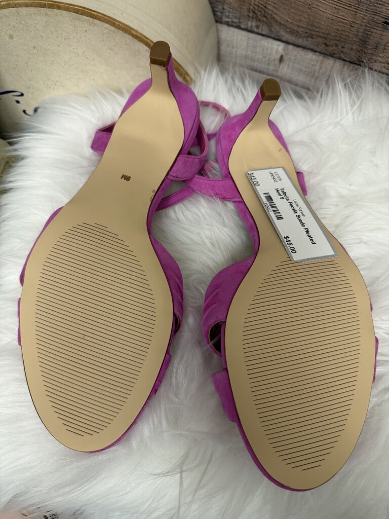 Talbots Fucsia Suede Pleated Heel