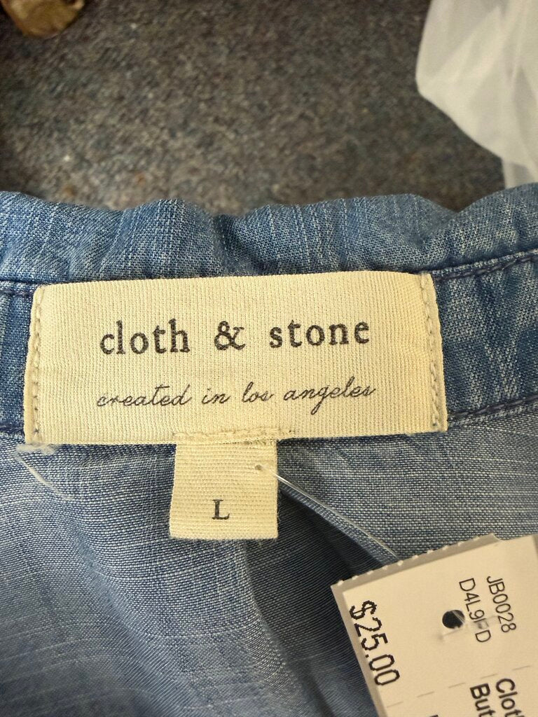 Cloth & Stone Chambray Button Down