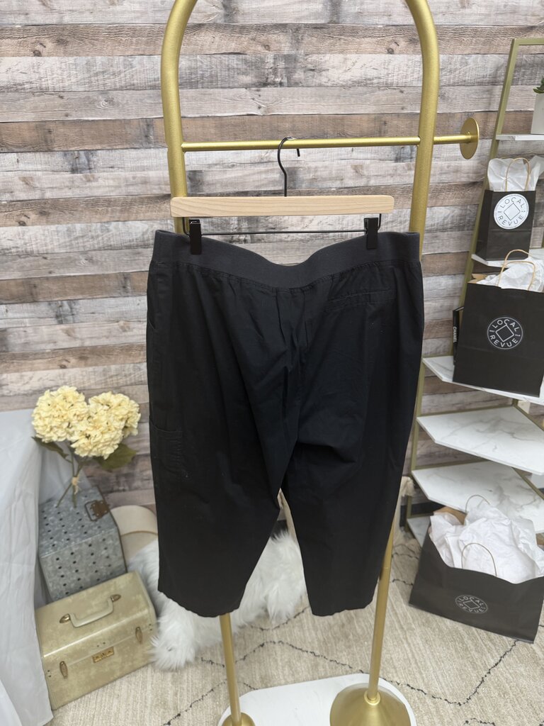 Chico's Black Capri Cargo Elastic Waist