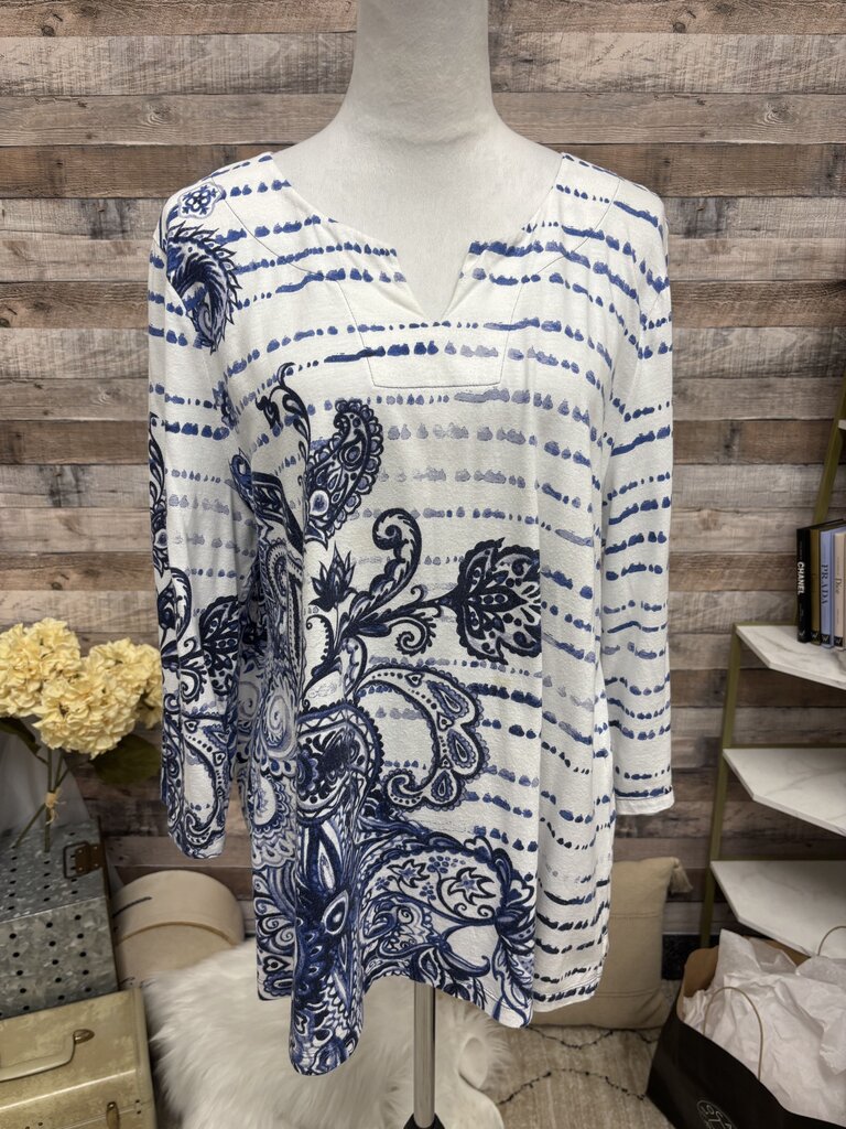 Chico's Cotton Navy & White Paisley 3/4 Sleeve