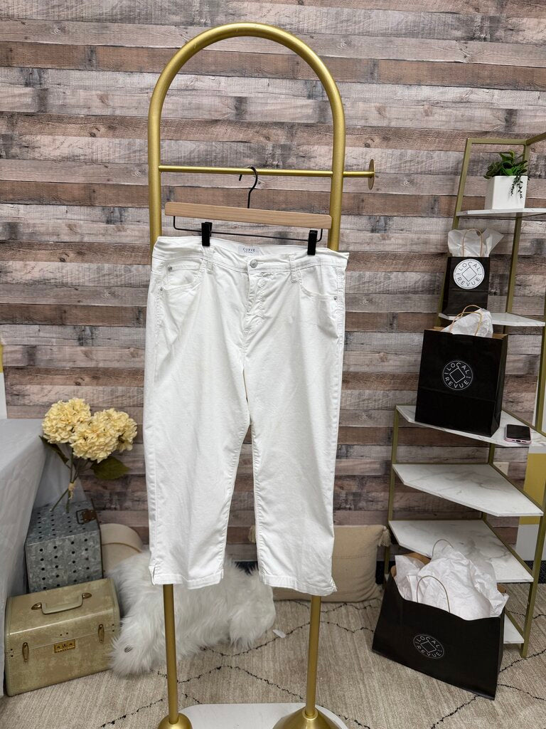Curve Appeal White Cotton Capri