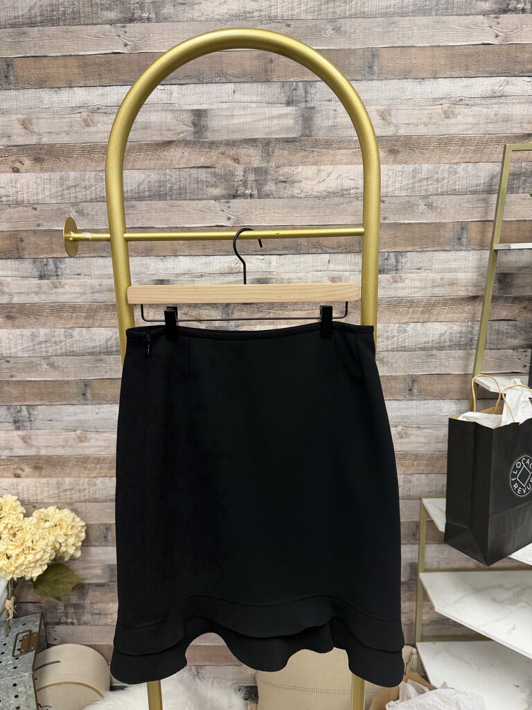 Tahari Arthur Levine Black Flare Skirt