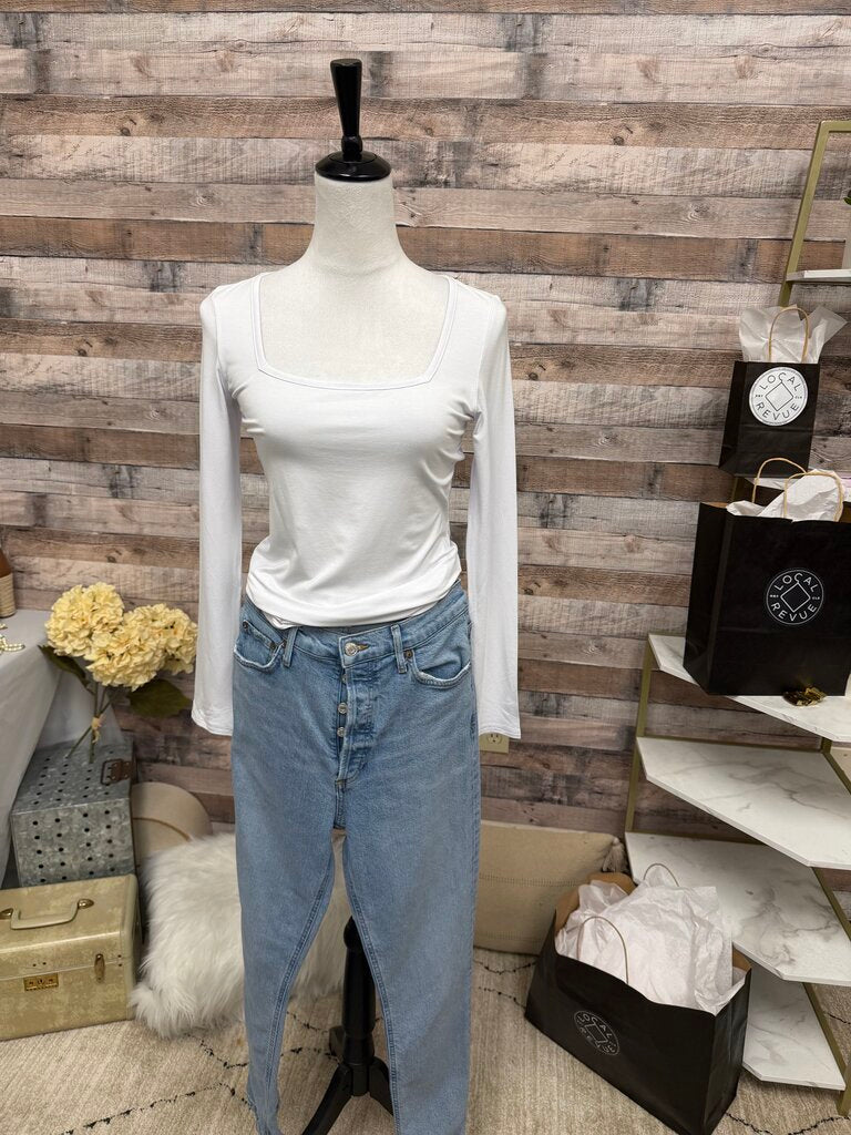 OThread & Co Long Sleeve Square Neck T-Shirt