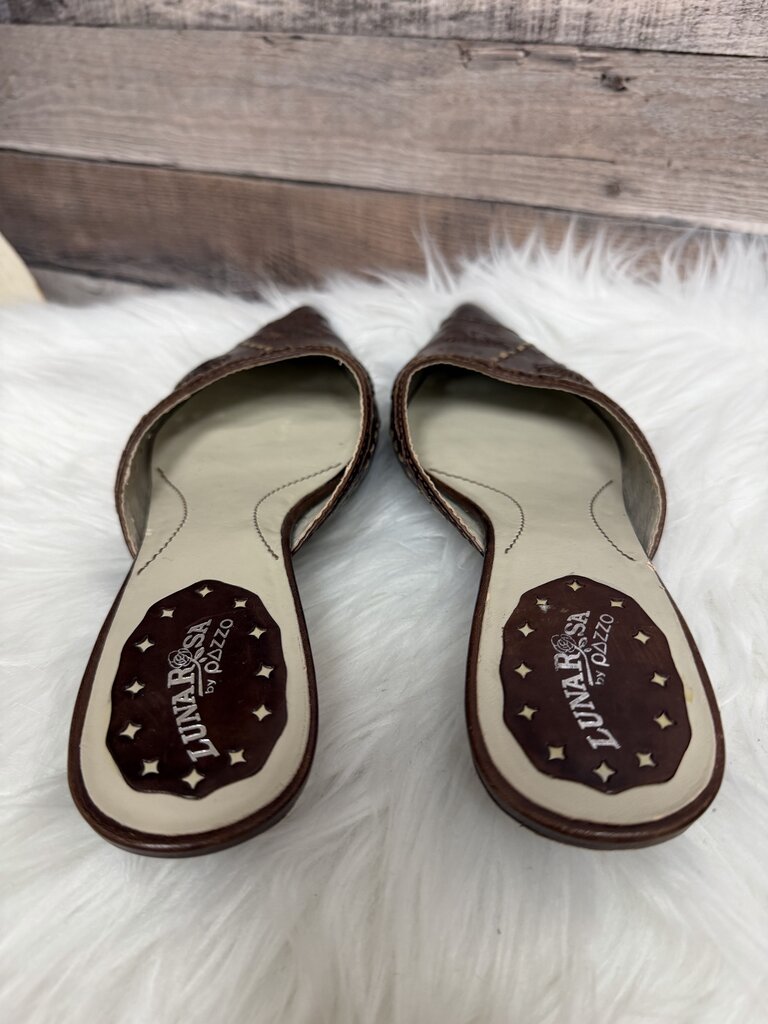 Lunar By Oliza Leather Kitten Heel Mules